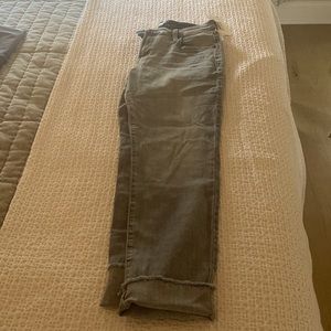Cropped carve design jeans, never worn. A little too big for me, size 10